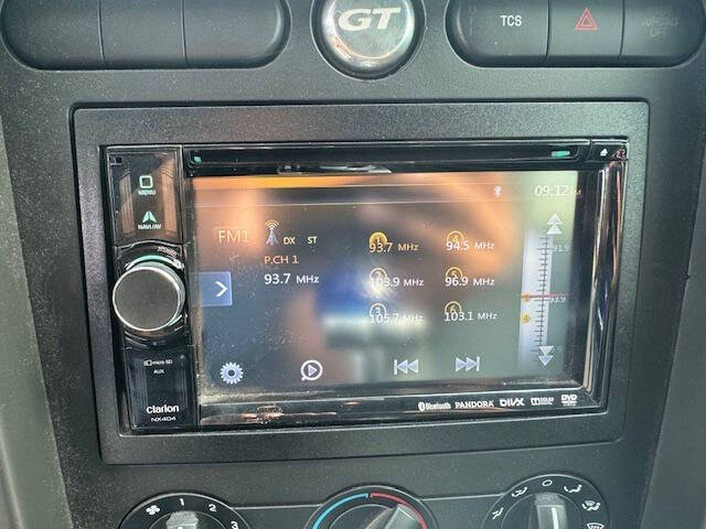 2005 Ford Mustang GT Premium