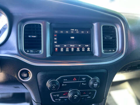 2020 Dodge Charger SXT