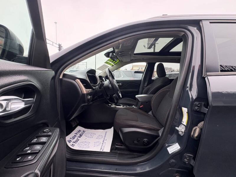 2017 Jeep Cherokee Latitude