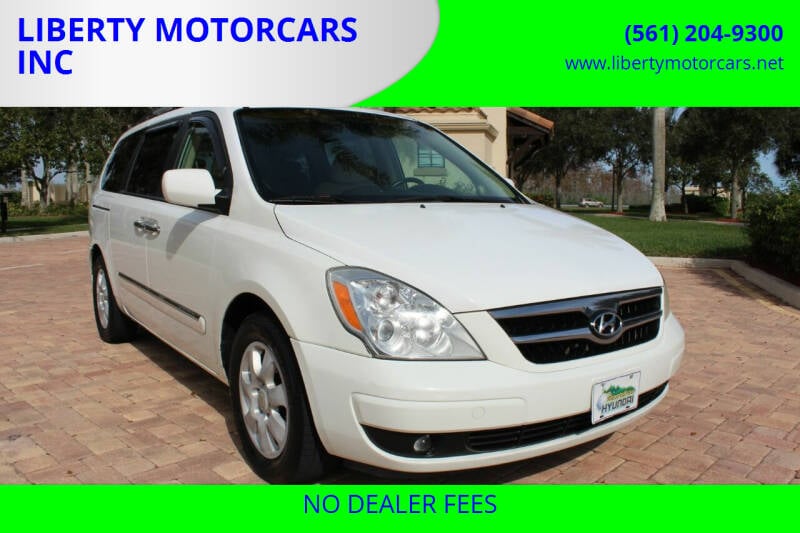 2007 Hyundai Entourage for sale at LIBERTY MOTORCARS INC in Royal Palm Beach FL