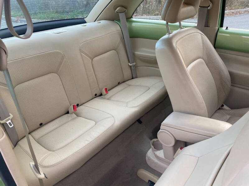 2002 Volkswagen New Beetle GLX 1.8T