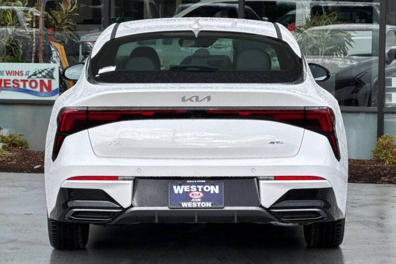 2026 Kia K5