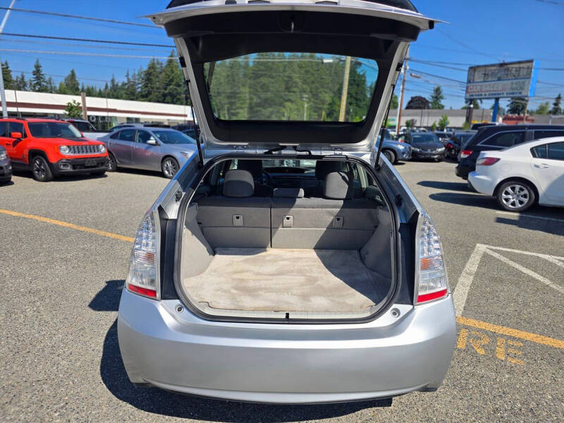 2011 Toyota Prius Two