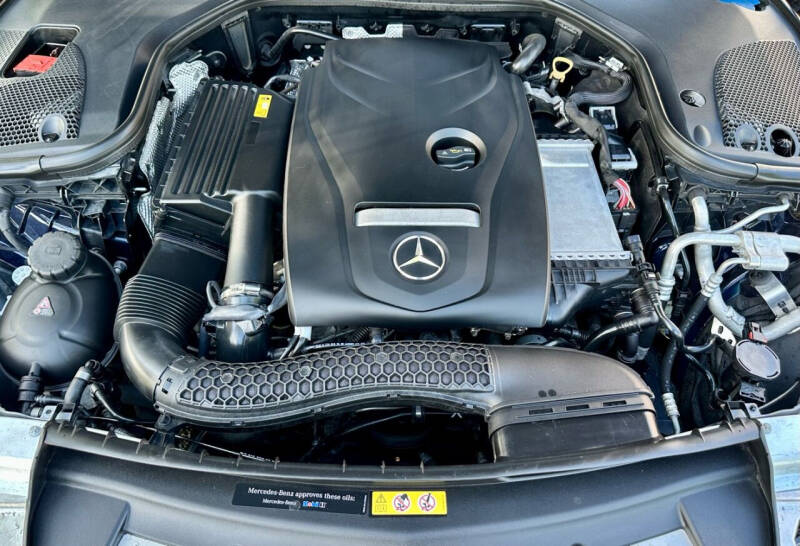 2018 Mercedes-Benz E-Class E 300