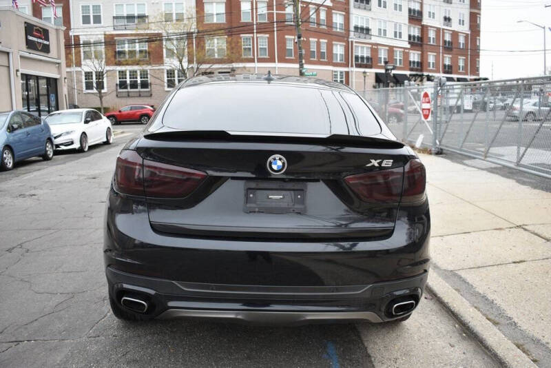 2019 BMW X6 xDrive35i