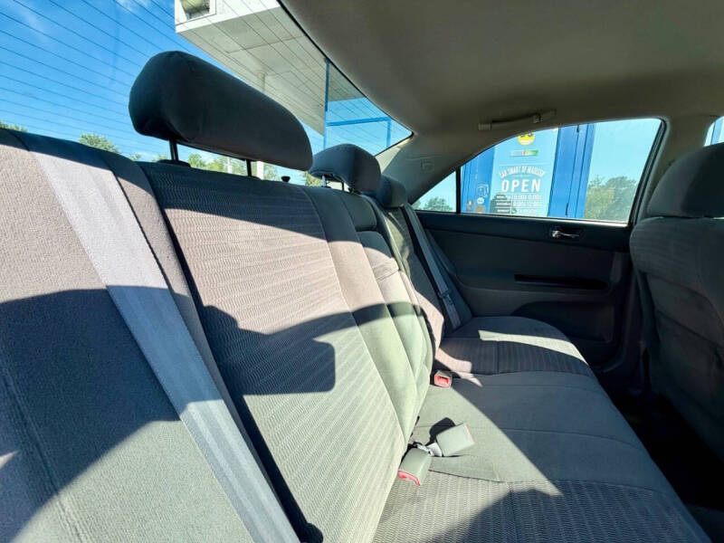 2006 Toyota Camry LE