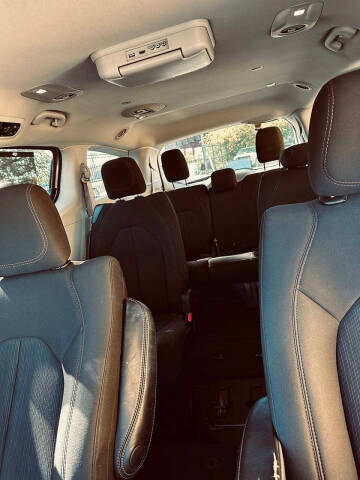 2018 Chrysler Pacifica Touring Plus