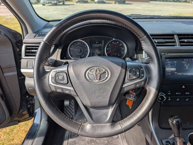 2016 Toyota Camry SE