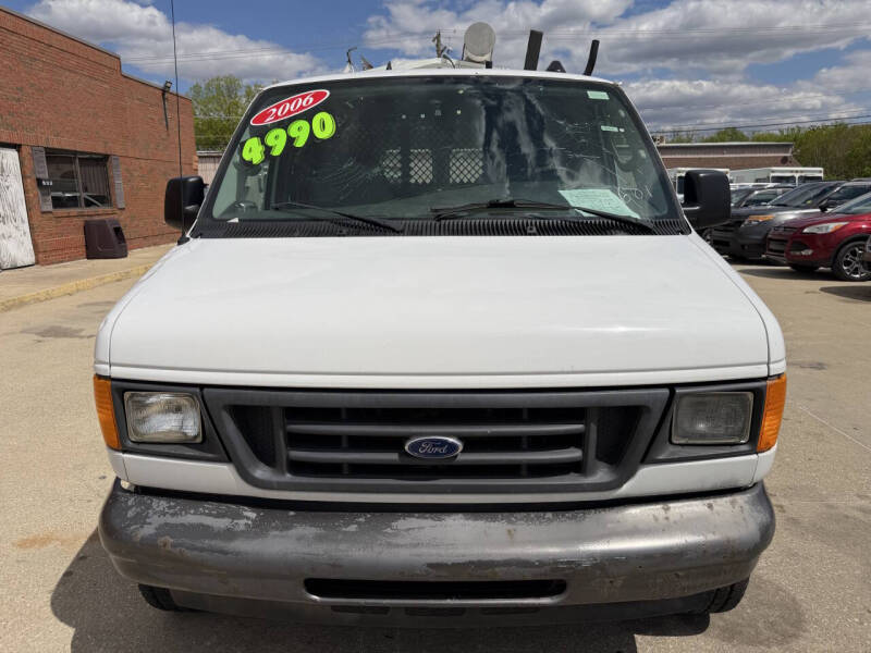 2006 Ford E-Series E-250