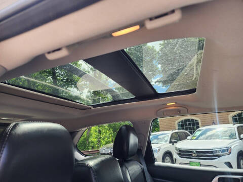 2015 Nissan Pathfinder Platinum