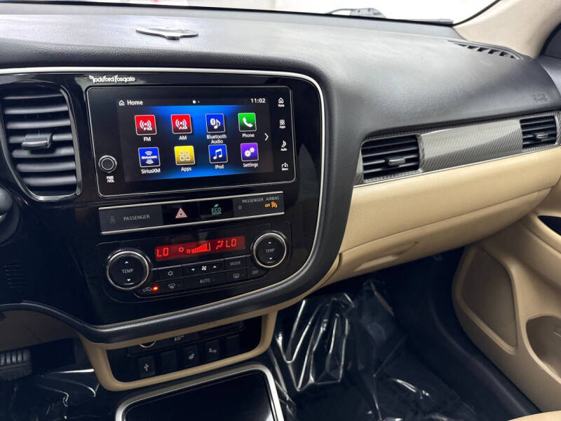 2019 Mitsubishi Outlander SE