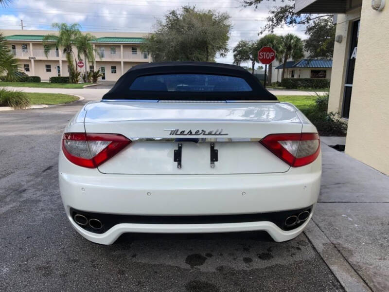 2016 Maserati GranTurismo
