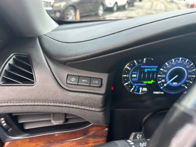 2017 Cadillac Escalade Luxury