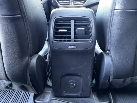 2021 Ford Escape Hybrid Titanium