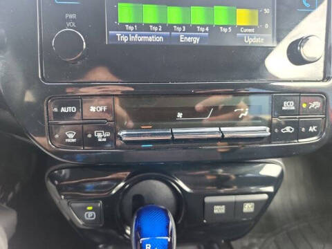 2019 Toyota Prius LE