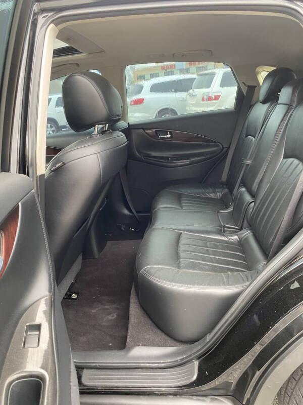 2016 Infiniti QX50