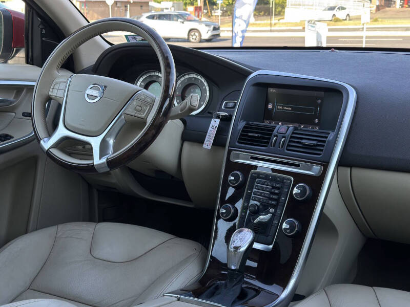 2013 Volvo XC60 3.2