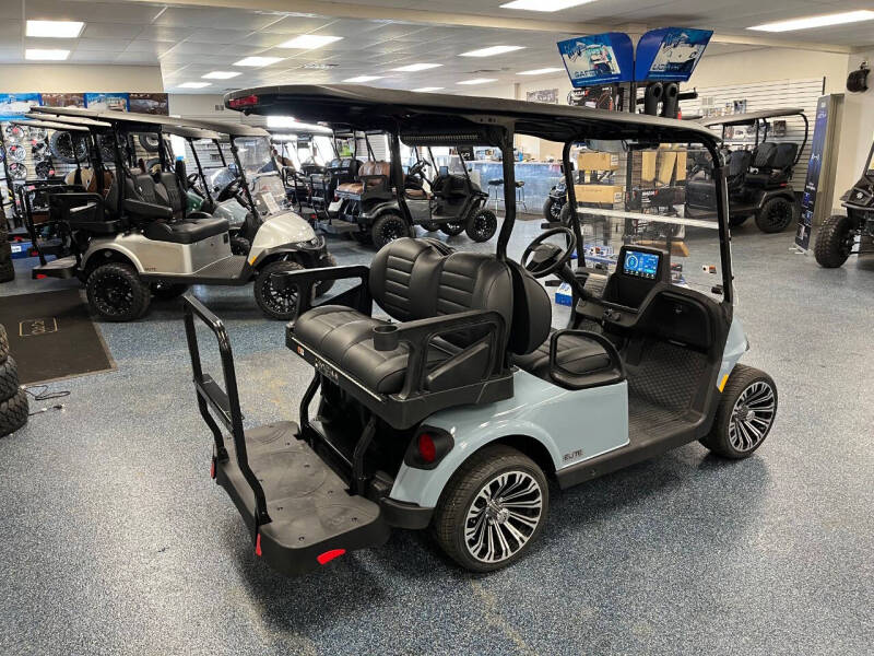 2026 E-Z-GO RXV 4 ST