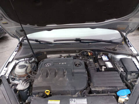 2015 Volkswagen Golf SportWagen TDI S