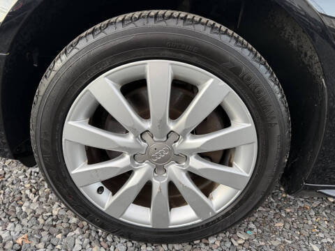 2015 Audi A4 2.0T quattro Premium