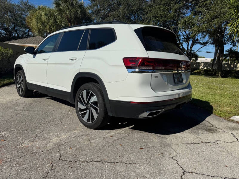 2024 Volkswagen Atlas SE