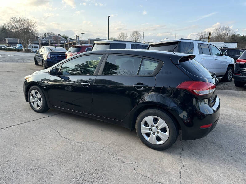 2017 Kia Forte5 LX