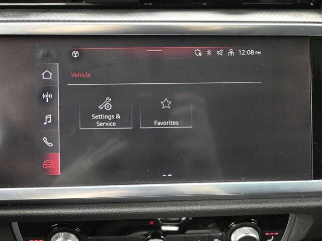 2022 Audi Q3 quattro S line Prem Plus 45 TFSI