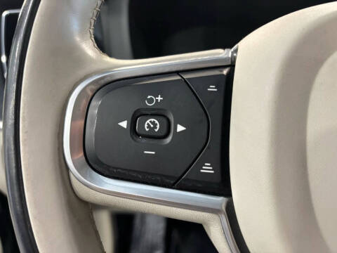 2019 Volvo XC60 T5 Momentum