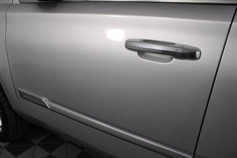 2020 Cadillac Escalade ESV Luxury