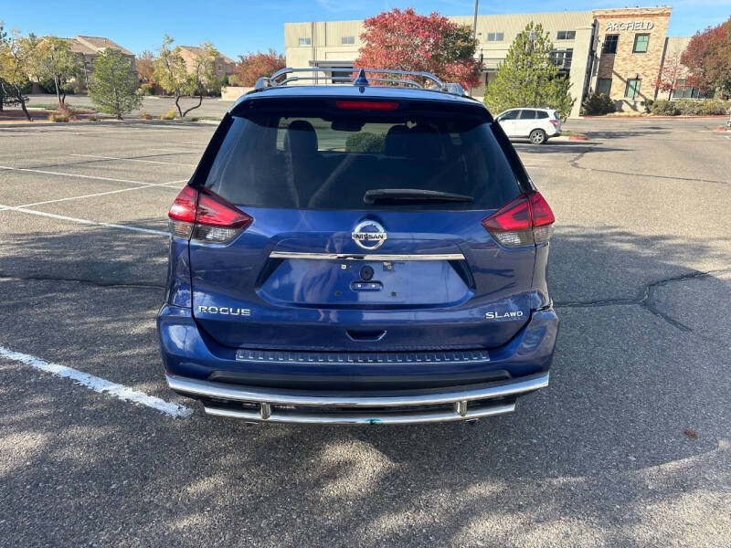 2017 Nissan Rogue SL