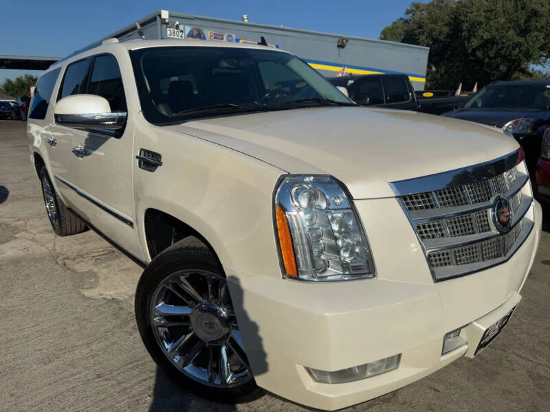 2013 Cadillac Escalade ESV Platinum Edition