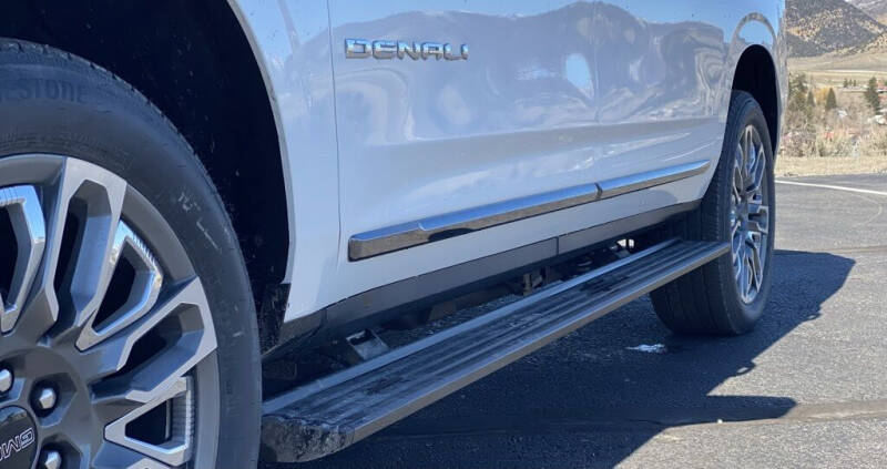 2024 GMC Yukon XL Denali Ultimate