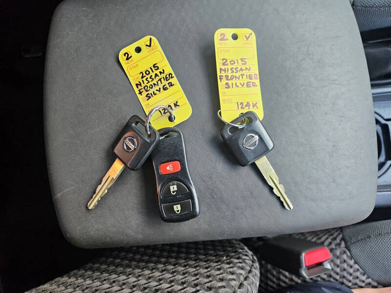 2015 Nissan Frontier SV V6