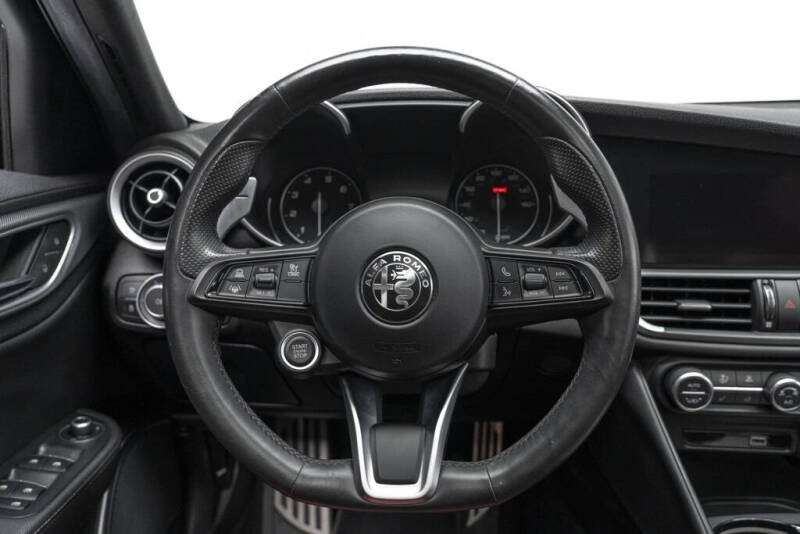 2022 Alfa Romeo Giulia Veloce