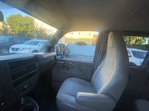 2019 Chevrolet Express LS 2500