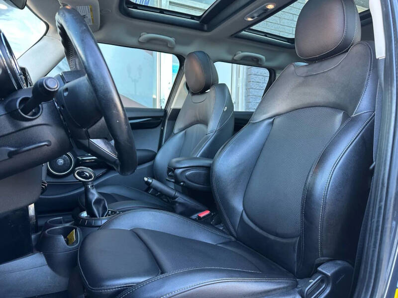 2015 MINI Hardtop 4 Door Cooper S