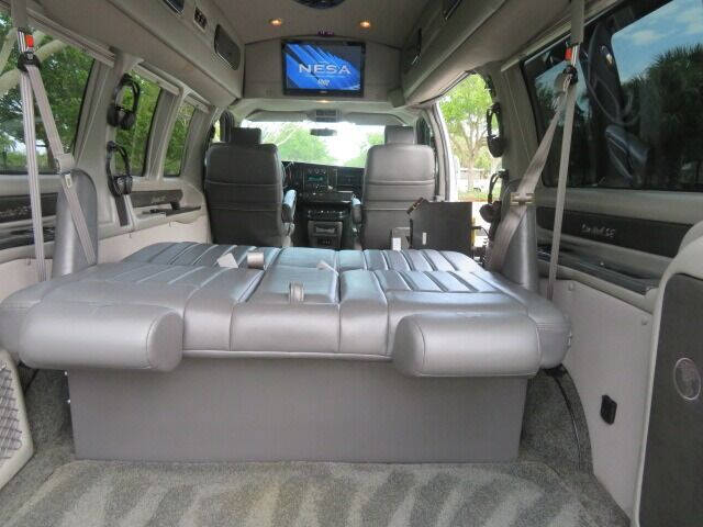 2010 Chevrolet Express LT 1500