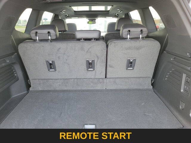 2024 GMC Acadia Denali