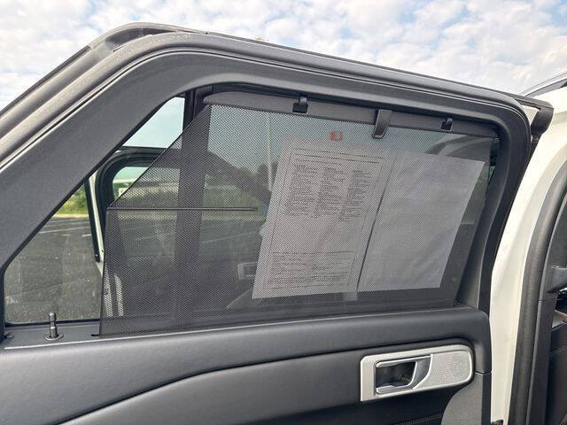 2023 Ford Explorer Platinum