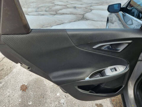 2017 Chevrolet Malibu LT