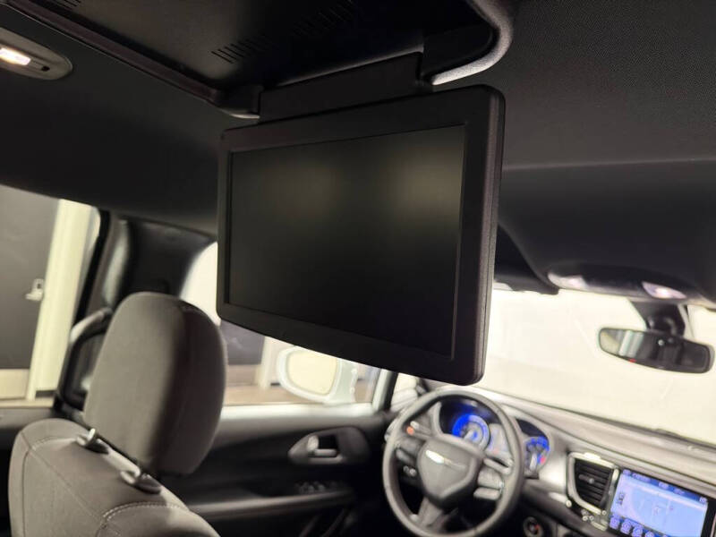 2018 Chrysler Pacifica Touring Plus