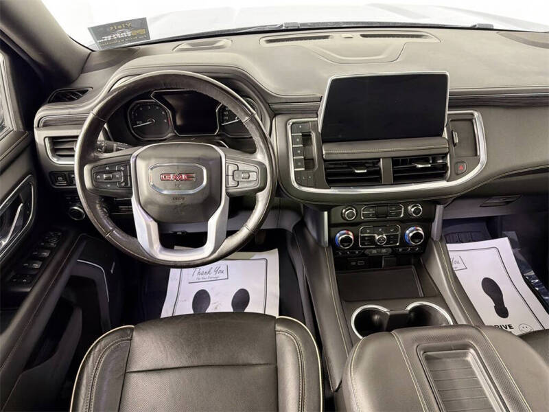 2021 GMC Yukon XL SLT