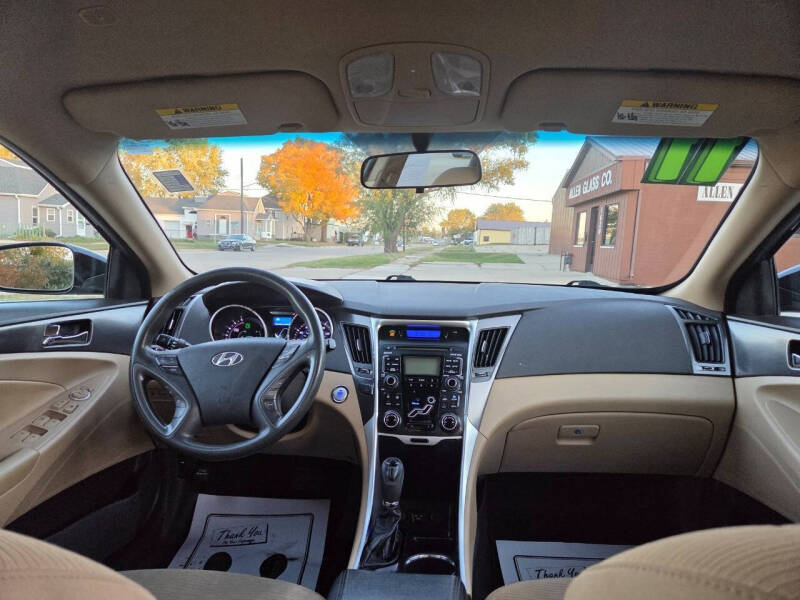 2011 Hyundai Sonata Hybrid