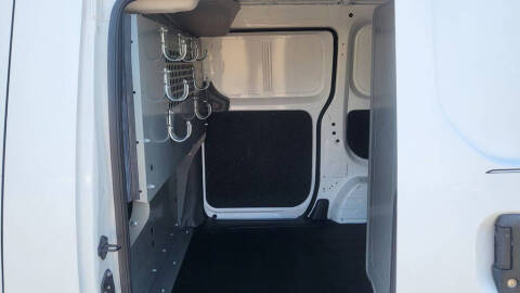 2017 Nissan NV200 SV