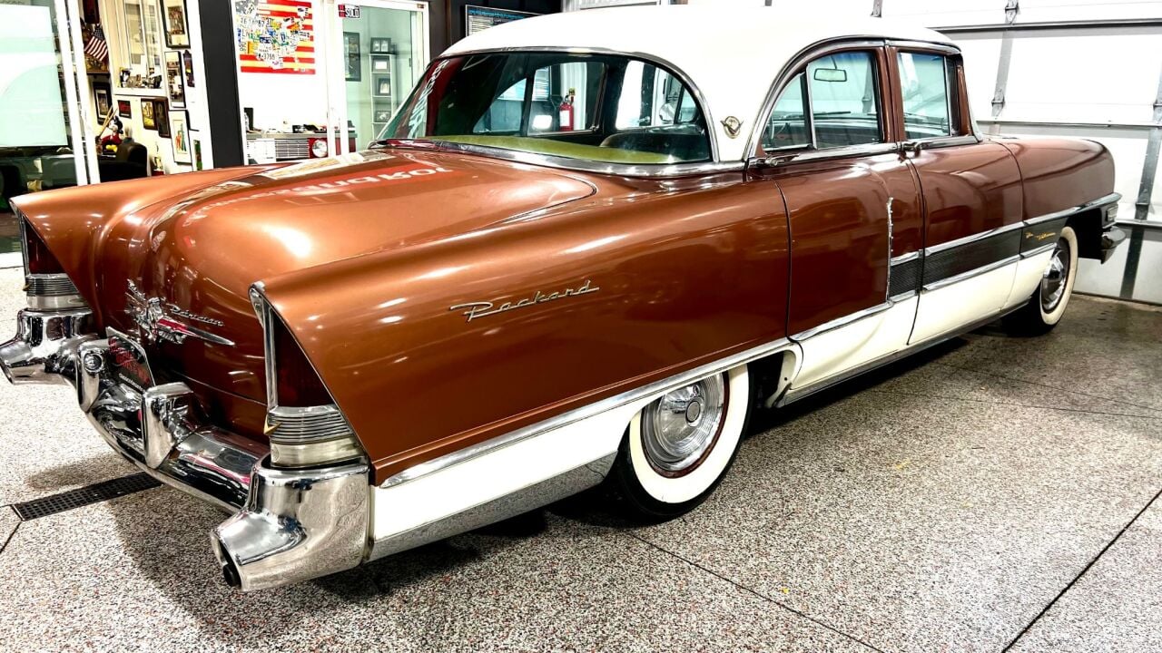 1955 Packard Patrician 32