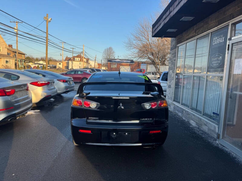 2016 Mitsubishi Lancer ES