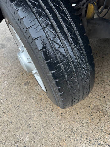 2001 Ford E-Series E-350 SD XLT