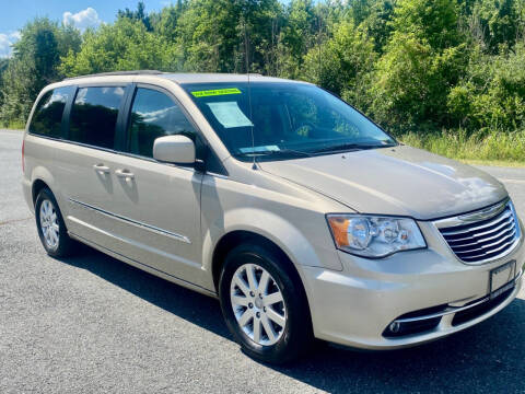 2016 Chrysler Town and Country for sale at Used Cars of Fairfax LLC in Woodbridge VA