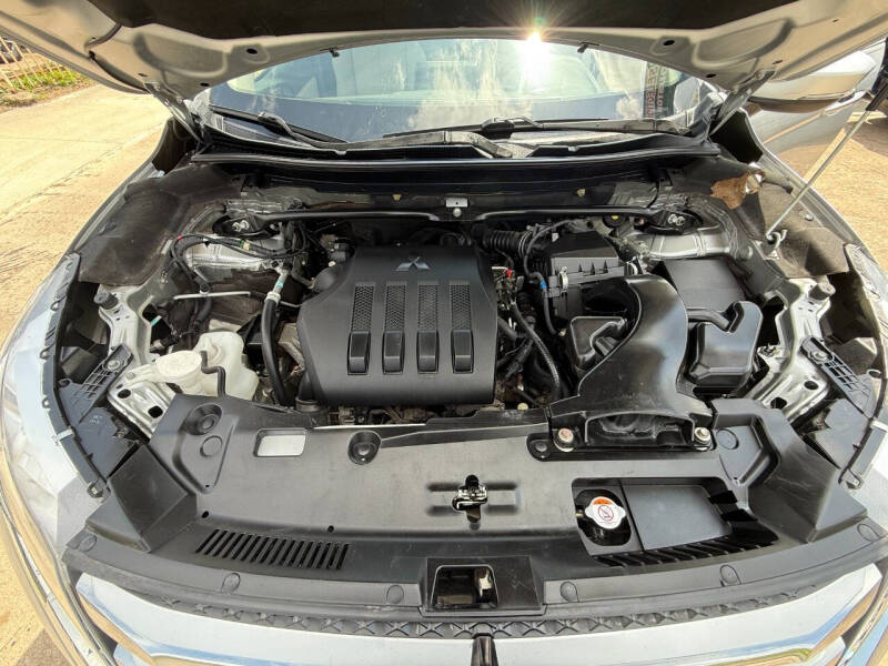 2018 Mitsubishi Eclipse Cross SE