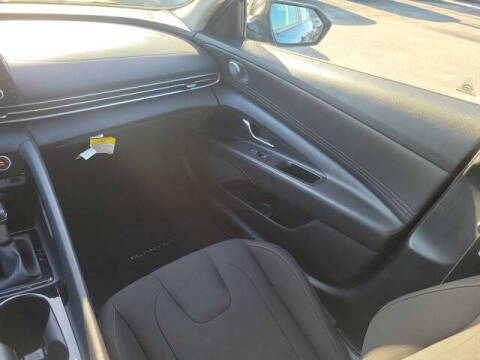 2022 Hyundai Elantra